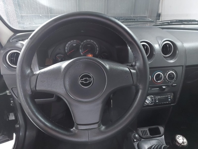 PRISMA 1.4 MPFI JOY 8V FLEX 4P MANUAL - 2010 - SãO SEBASTIãO DO CAí