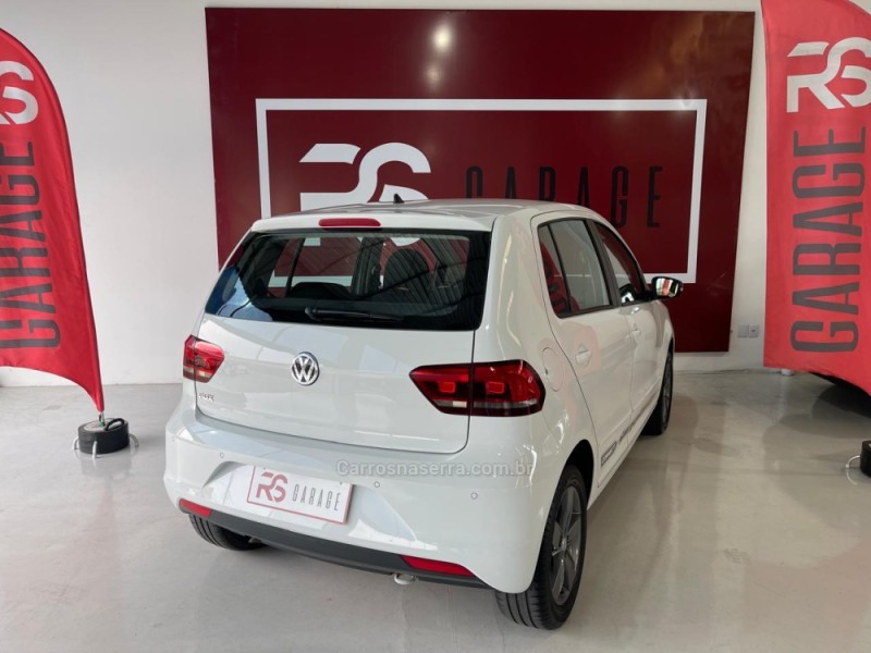 FOX 1.6 CONNECT 8V FLEX 4P MANUAL - 2019 - NOVO HAMBURGO