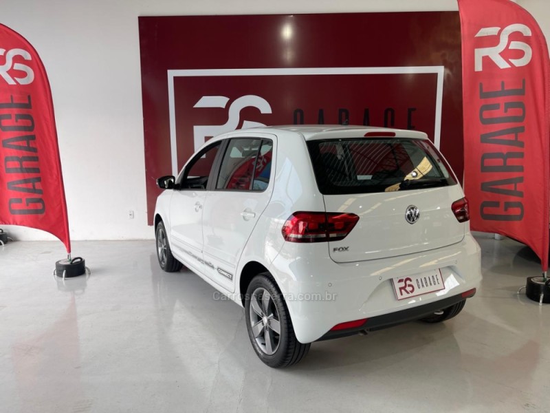 FOX 1.6 CONNECT 8V FLEX 4P MANUAL - 2019 - NOVO HAMBURGO