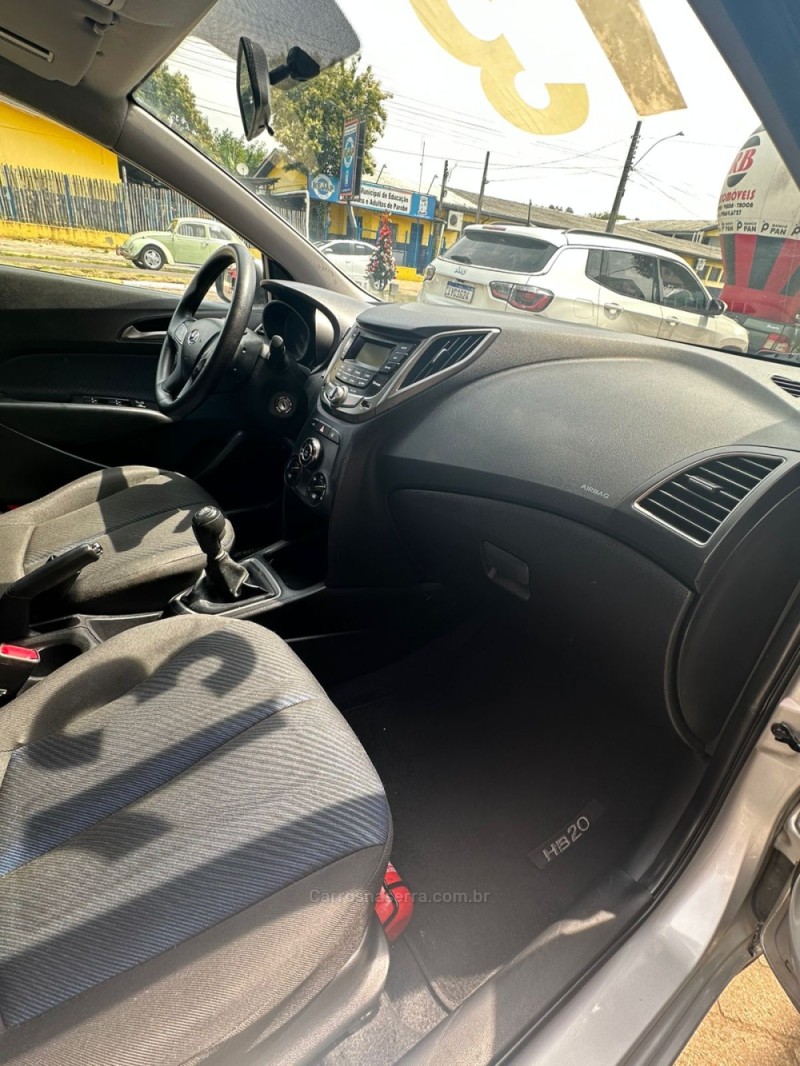 HB20 1.6 COMFORT 16V FLEX 4P MANUAL - 2013 - PAROBé
