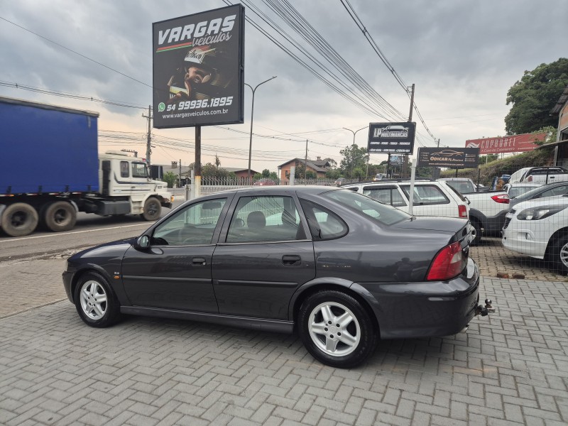 VECTRA 2.0 MPFI GLS 8V GASOLINA 4P MANUAL - 2002 - CAXIAS DO SUL