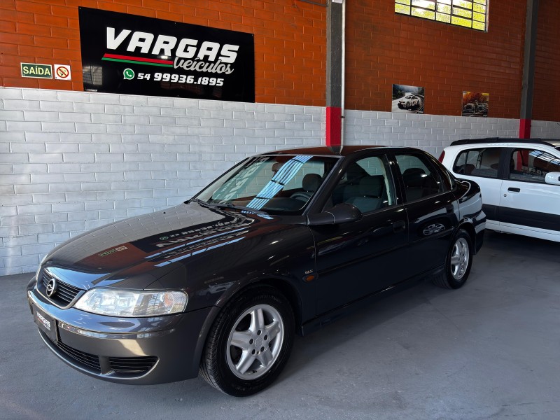vectra 2.0 mpfi gls 8v gasolina 4p manual 2002 caxias do sul