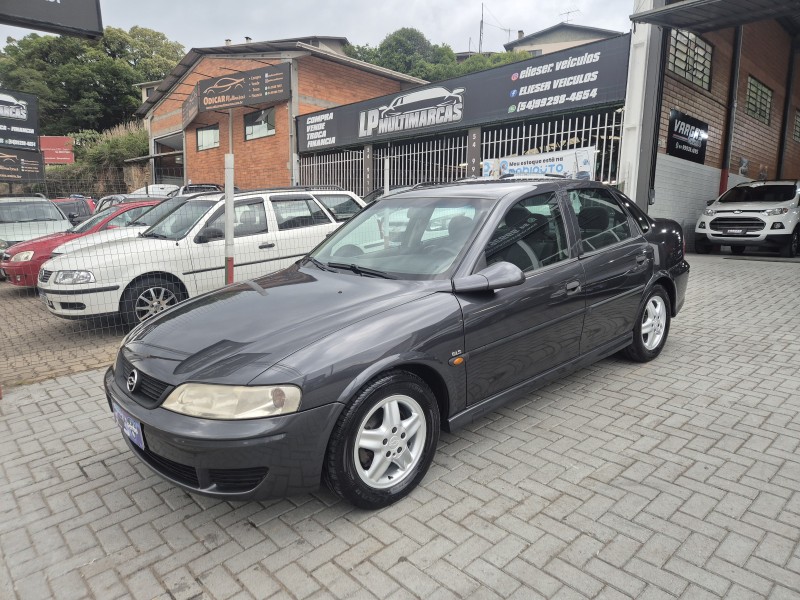 VECTRA 2.0 MPFI GLS 8V GASOLINA 4P MANUAL - 2002 - CAXIAS DO SUL