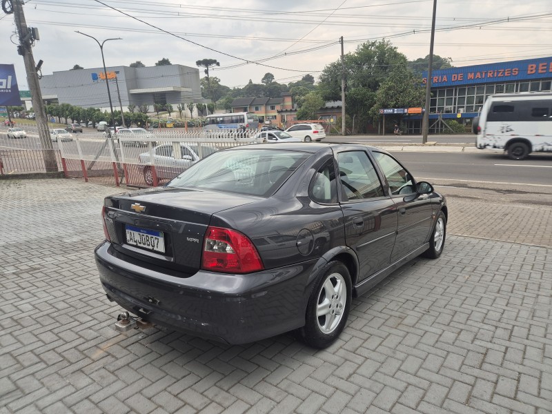 VECTRA 2.0 MPFI GLS 8V GASOLINA 4P MANUAL - 2002 - CAXIAS DO SUL