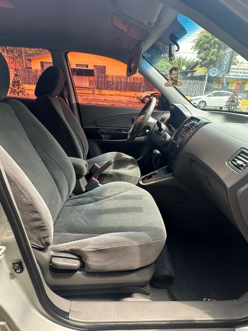 TUCSON 2.0 MPFI GLS 16V 143CV 2WD GASOLINA 4P AUTOMÁTICO - 2011 - PAROBé