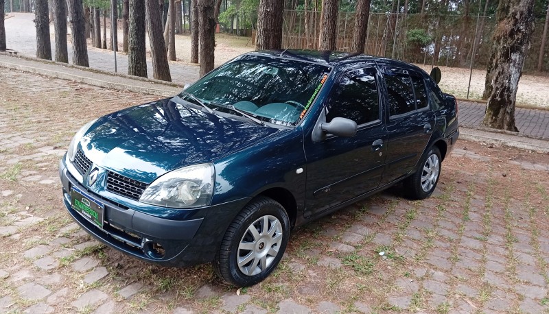 clio 1.0 expression sedan 16v flex 4p manual 2005 caxias do sul
