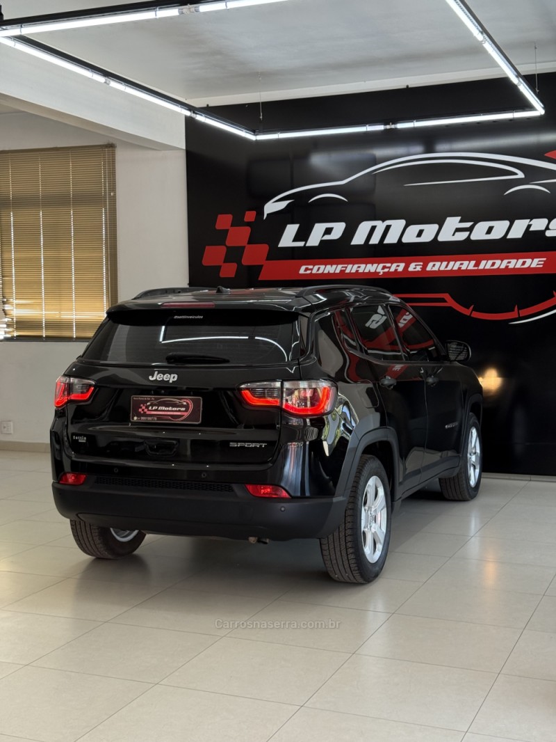 COMPASS 2.0 16V FLEX SPORT AUTOMÁTICO - 2017 - FARROUPILHA