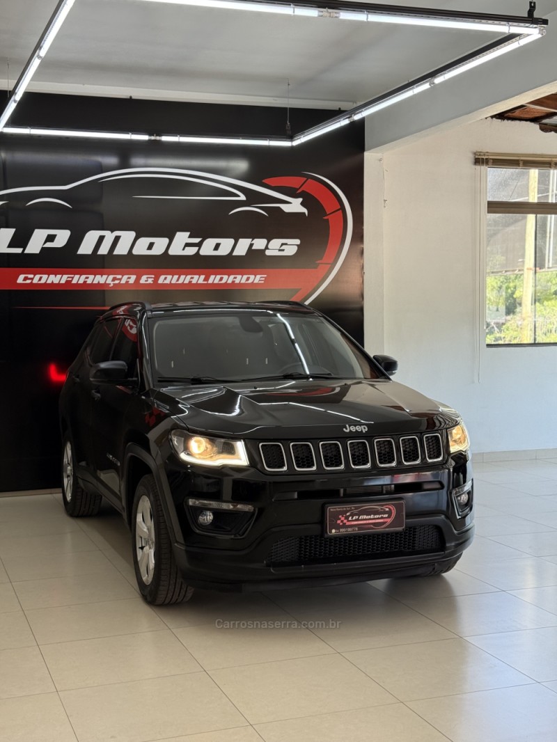 COMPASS 2.0 16V FLEX SPORT AUTOMÁTICO - 2017 - FARROUPILHA