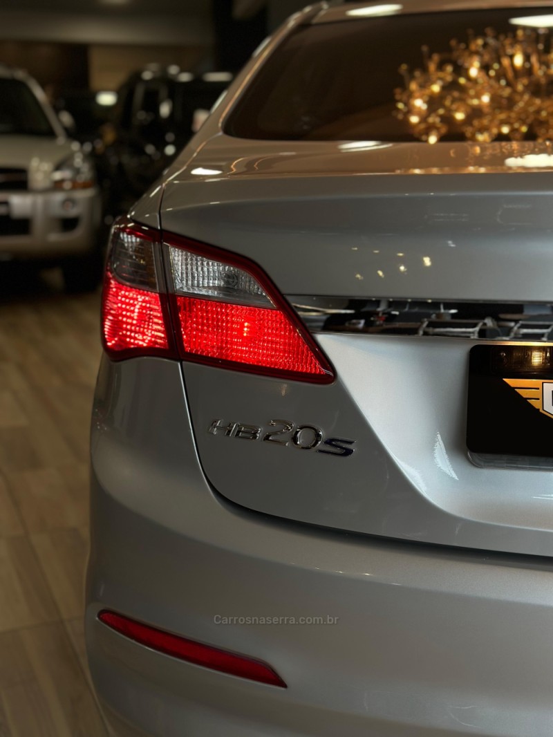 HB20S 1.6 COMFORT PLUS 16V FLEX 4P MANUAL - 2016 - CAXIAS DO SUL