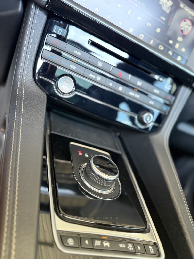 F-PACE 2.0 R-SPORT 250CV 4P AUTOMÁTICO - 2018 - CAXIAS DO SUL