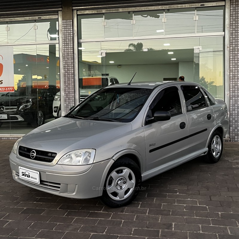 CORSA 1.8 MPFI MAXX SEDAN 8V FLEX 4P MANUAL - 2005 - VACARIA