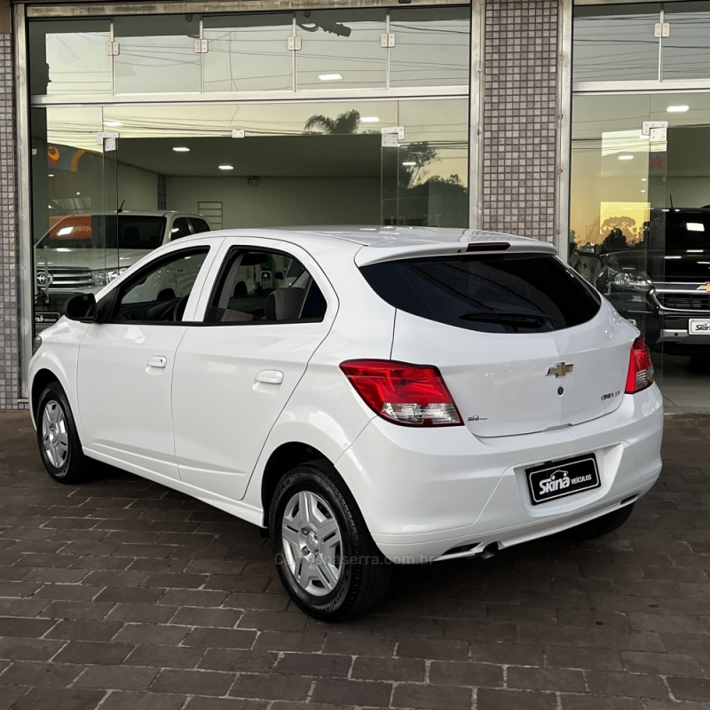 ONIX 1.0 MPFI LT 8V FLEX 4P MANUAL - 2016 - VACARIA