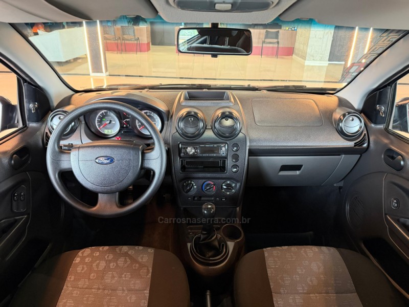 FIESTA 1.0 ROCAM SE 8V FLEX 4P MANUAL - 2014 - DOIS IRMãOS