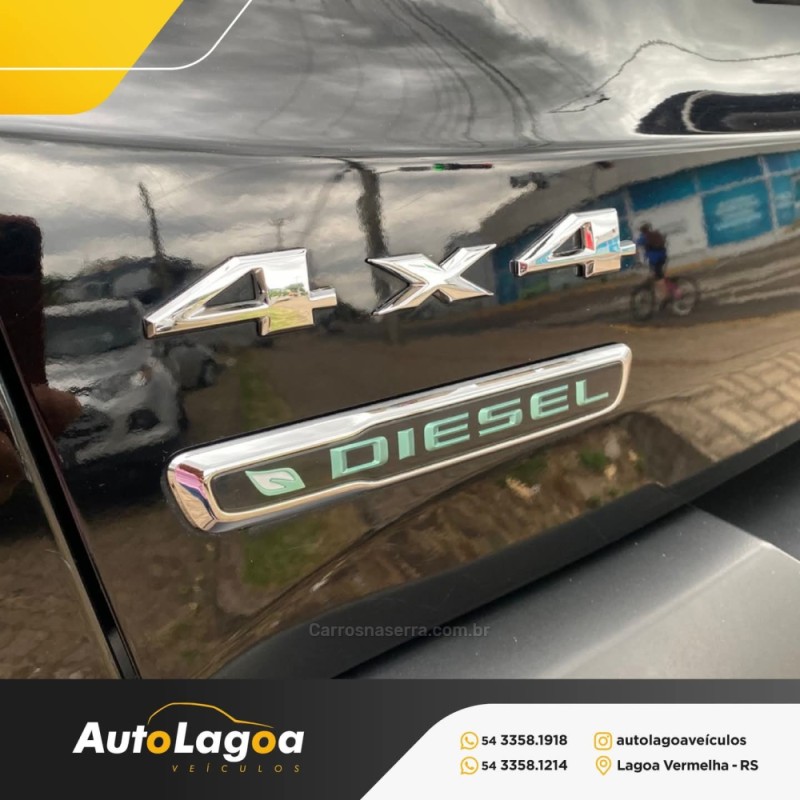 RENEGADE 2.0 16V TURBO DIESEL LONGITUDE 4P 4X4 AUTOMÁTICO - 2016 - LAGOA VERMELHA