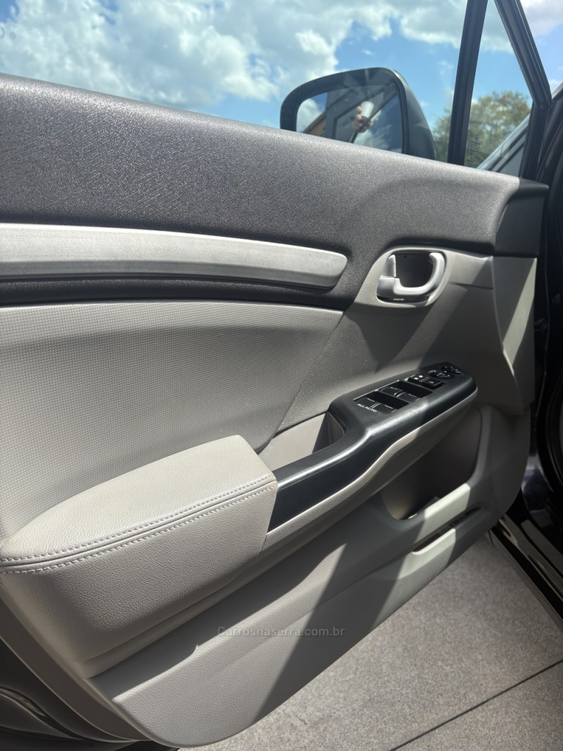 CIVIC 1.8 EXS 16V GASOLINA 4P AUTOMÁTICO - 2012 - GARIBALDI