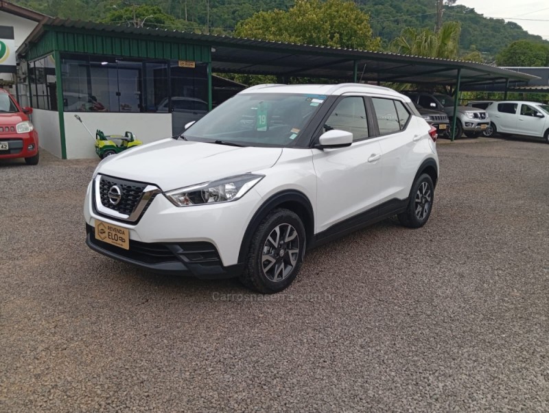 kicks 1.6 16v flex s xtronic 4p automatico 2019 picada cafe