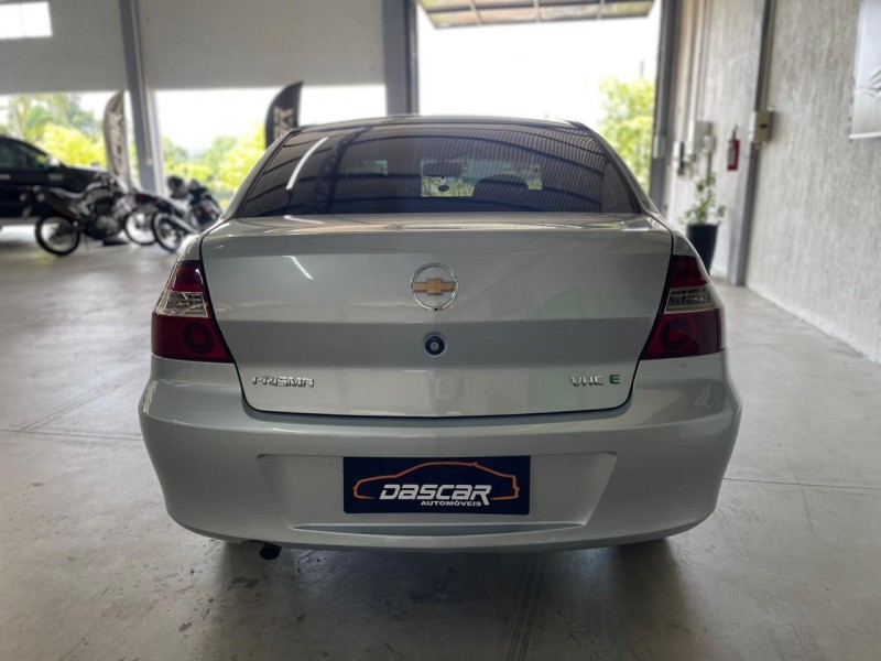 PRISMA 1.0 MPFI JOY 8V FLEX 4P MANUAL - 2010 - BOM PRINCíPIO