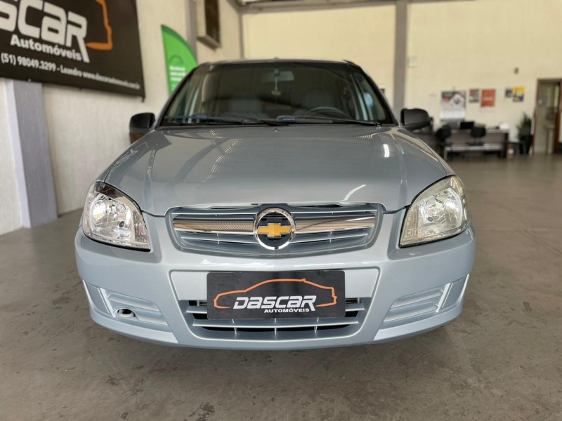 PRISMA 1.0 MPFI JOY 8V FLEX 4P MANUAL - 2010 - BOM PRINCíPIO