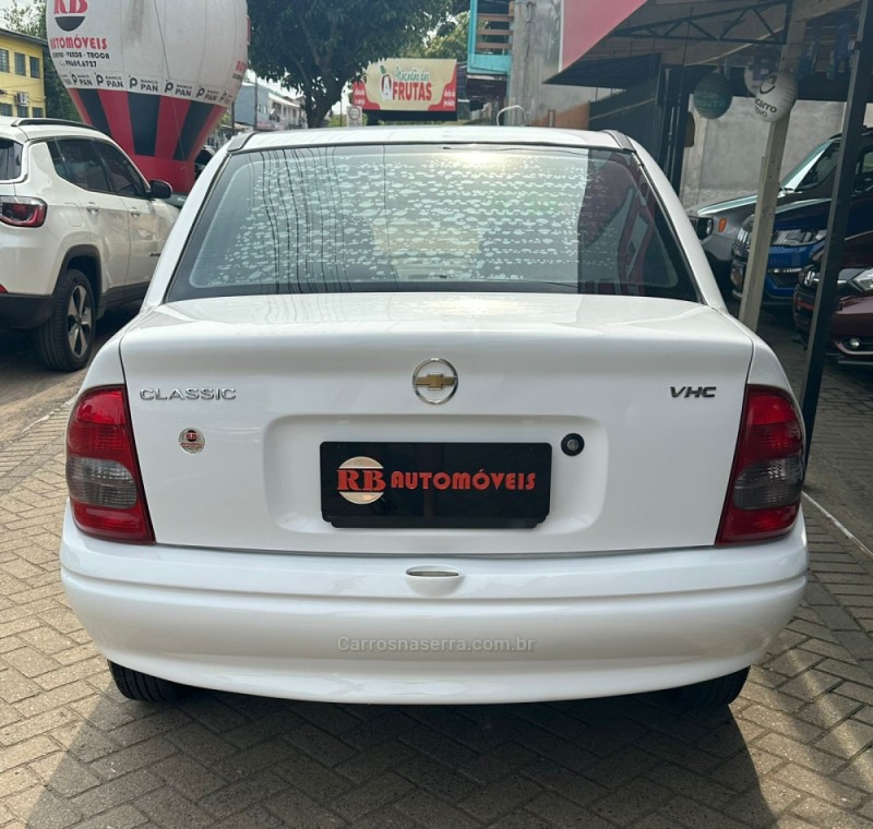 CLASSIC 1.0 MPFI SPIRIT 8V FLEX 4P MANUAL - 2007 - PAROBé