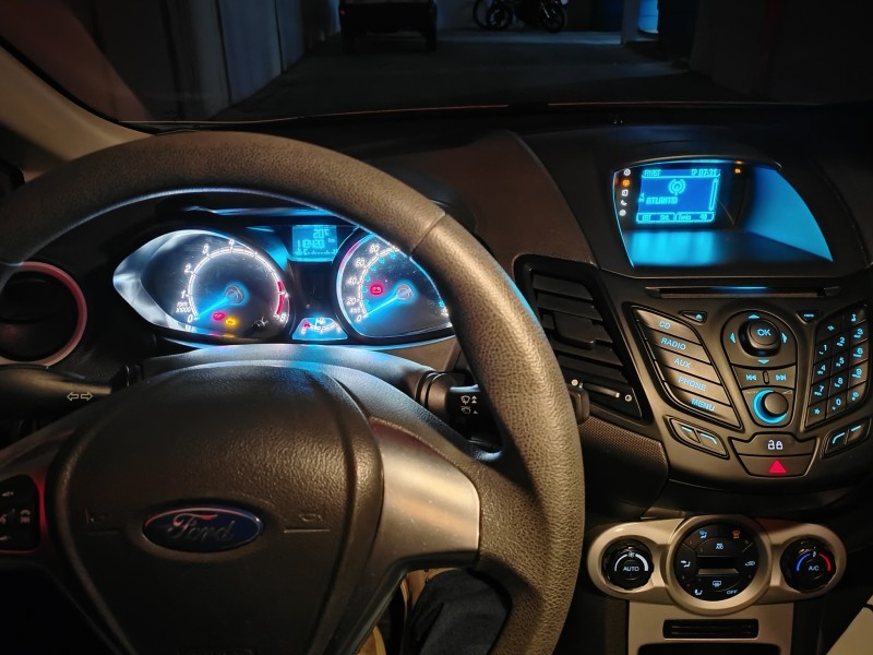 FIESTA 1.6 SE HATCH 16V FLEX 4P MANUAL - 2015 - CAXIAS DO SUL