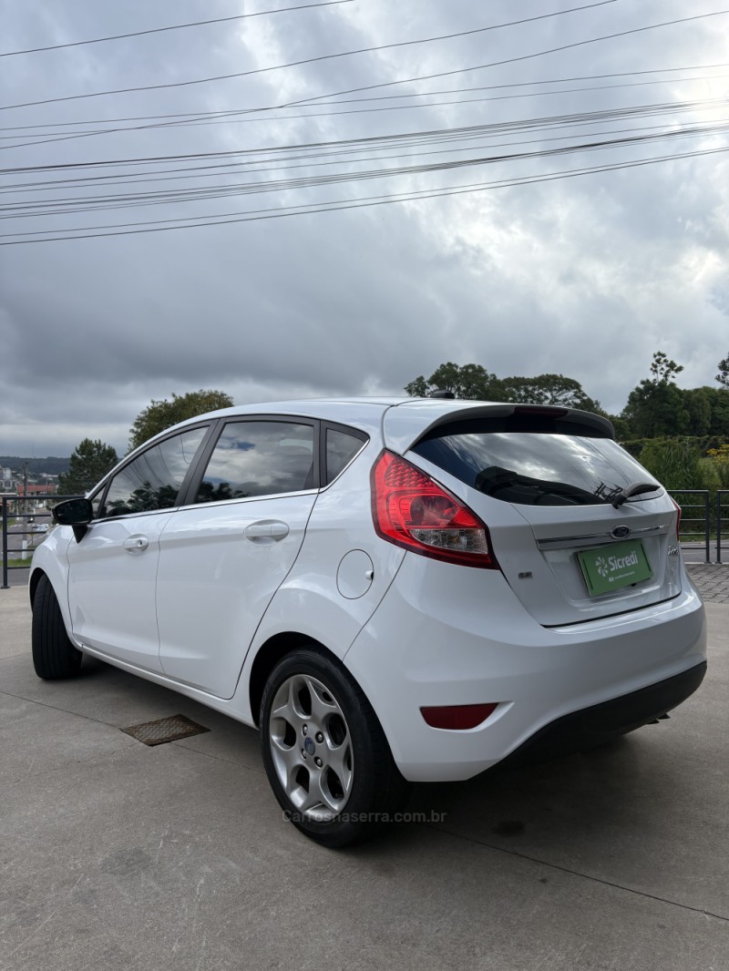 FIESTA 1.6 SE HATCH PLUS 16V FLEX 4P MANUAL - 2012 - GARIBALDI