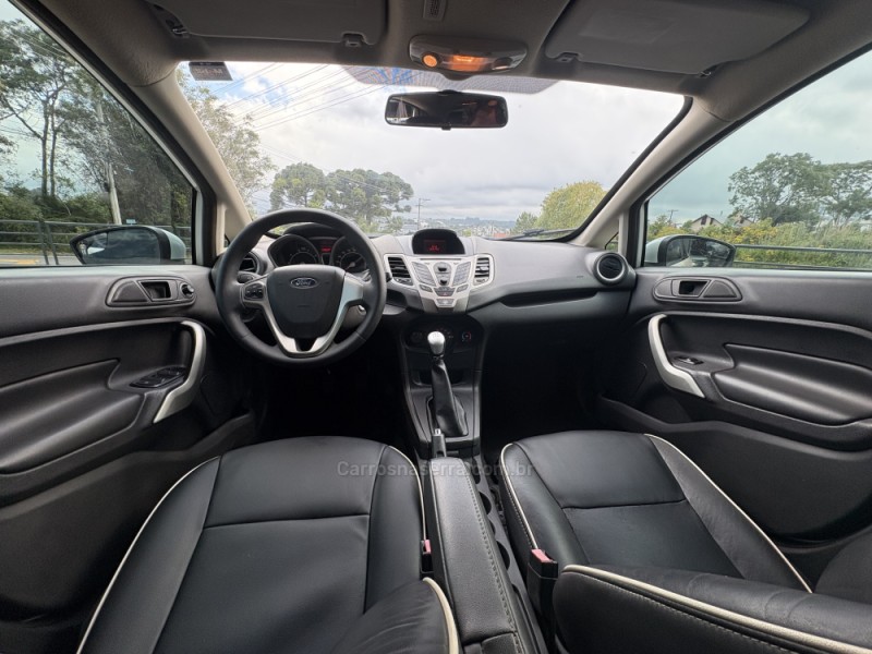 FIESTA 1.6 SE HATCH PLUS 16V FLEX 4P MANUAL - 2012 - GARIBALDI