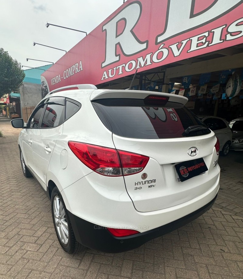 IX35 2.0 MPFI GLS 4X2 16V GASOLINA 4P AUTOMÁTICO - 2015 - PAROBé