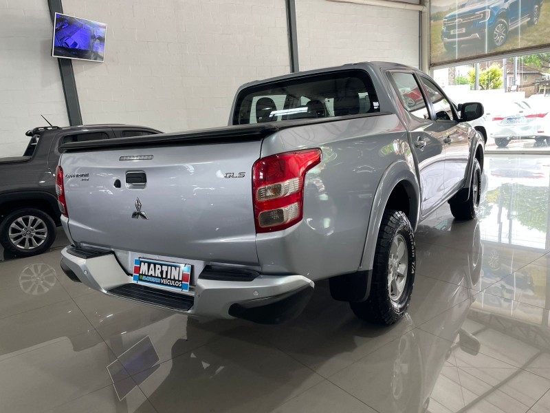 L200 TRITON 2.4 16V TURBO DIESEL SPORT GLS CD 4P 4X4 AUTOMÁTICA - 2020 - CAXIAS DO SUL