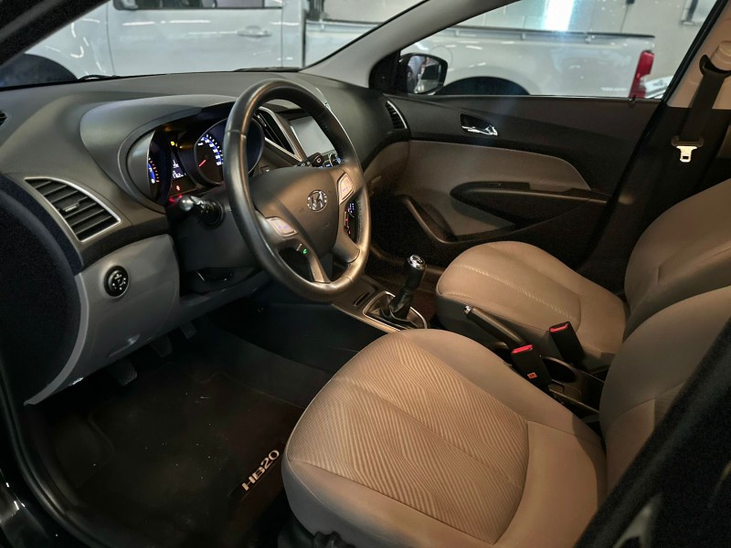 HB20 1.6 PREMIUM 16V FLEX 4P MANUAL - 2015 - CAXIAS DO SUL