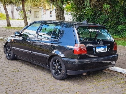GOLF 1.8 MI GL 8V GASOLINA 4P MANUAL - 1995 - FARROUPILHA