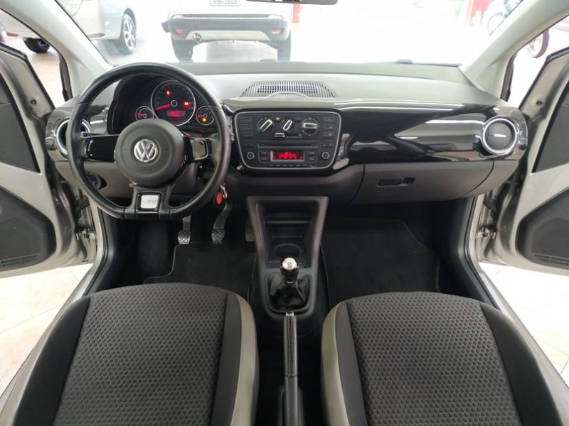 UP 1.0 TSI CROSS 12V FLEX 4P MANUAL - 2017 - CAXIAS DO SUL