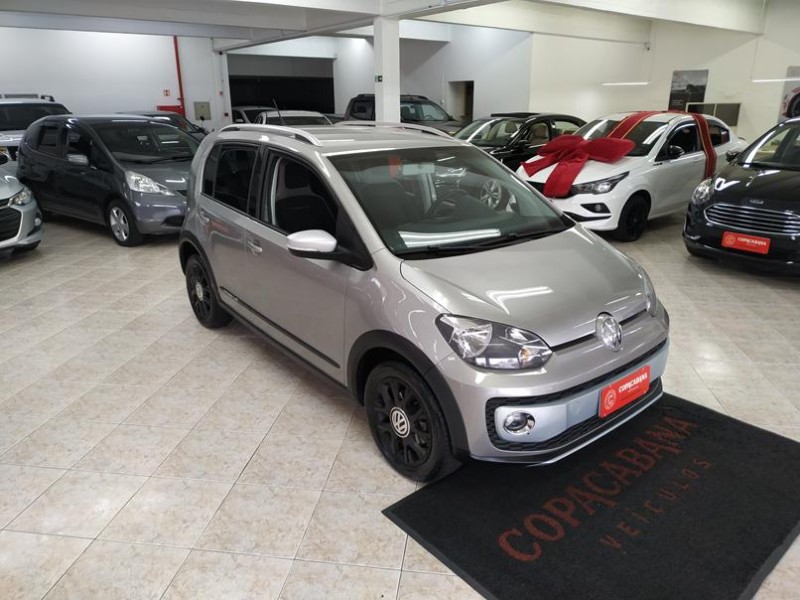 UP 1.0 TSI CROSS 12V FLEX 4P MANUAL - 2017 - CAXIAS DO SUL