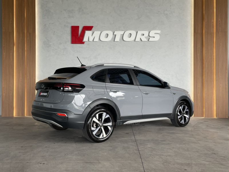 NIVUS 1.0 TSI HIGHLINE FLEX 4P AUTOMÁTICO - 2023 - PAROBé