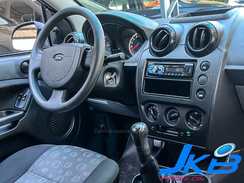 FIESTA 1.0 MPI HATCH 8V FLEX 4P MANUAL - 2011 - NOVO HAMBURGO