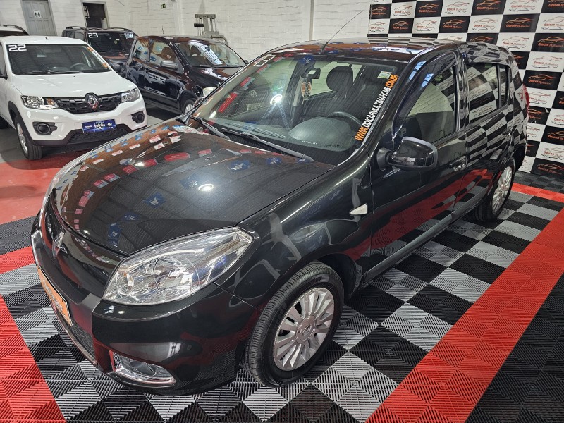 SANDERO 1.6 PRIVILÉGE 16V FLEX 4P AUTOMÁTICO - 2013 - CAXIAS DO SUL