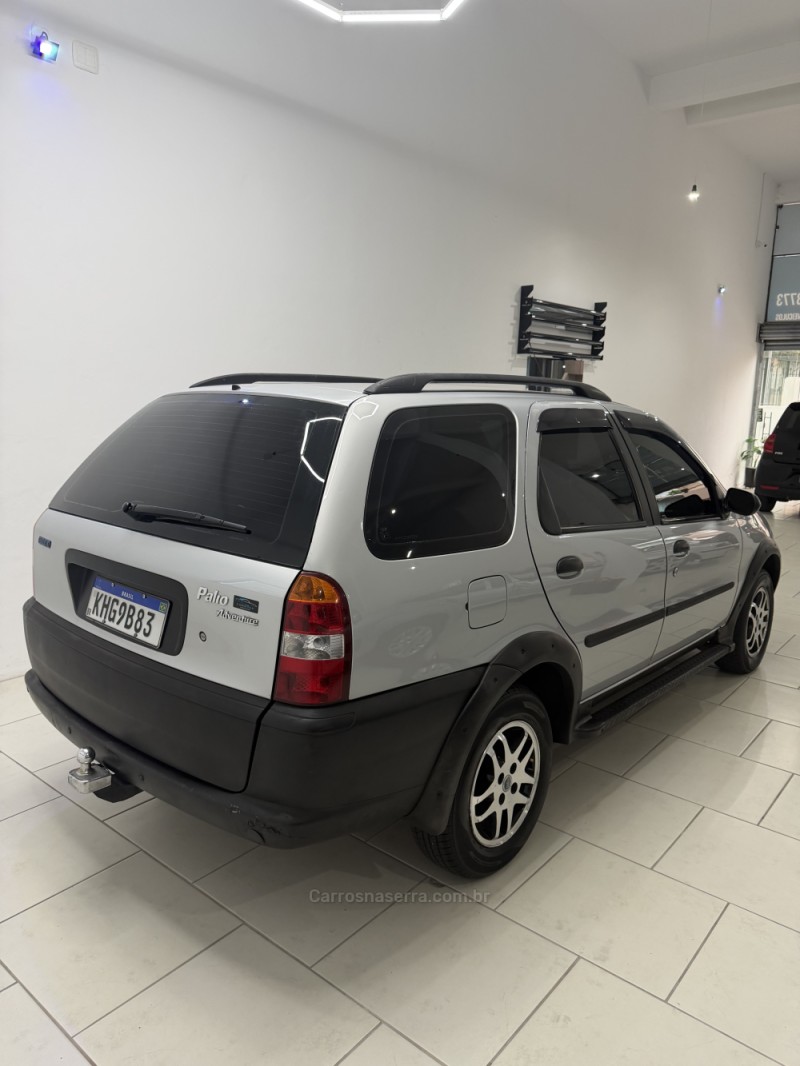 PALIO 1.8 MPI ADVENTURE WEEKEND 8V FLEX 4P MANUAL - 2004 - CAXIAS DO SUL