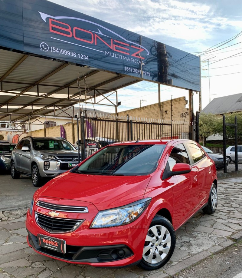 ONIX 1.4 MPFI LT 8V FLEX 4P MANUAL - 2015 - CAXIAS DO SUL