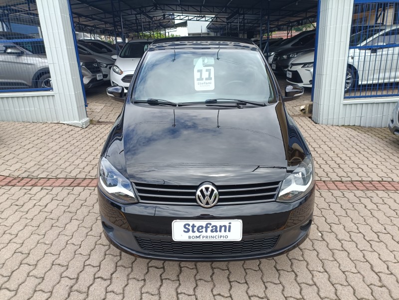 FOX 1.6 MI PRIME 8V FLEX 4P MANUAL - 2011 - BOM PRINCíPIO