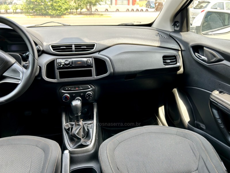 ONIX 1.4 MPFI LT 8V FLEX 4P MANUAL - 2013 - NOVO HAMBURGO