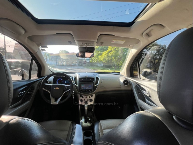 TRACKER 1.8 MPFI LTZ 4X2 16V FLEX 4P AUTOMÁTICO - 2014 - MONTENEGRO