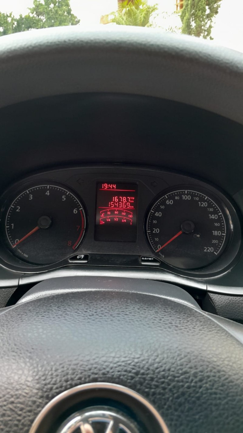 GOL 1.0 MI TRENDLINE 8V FLEX 4P MANUAL - 2017 - ESTRELA