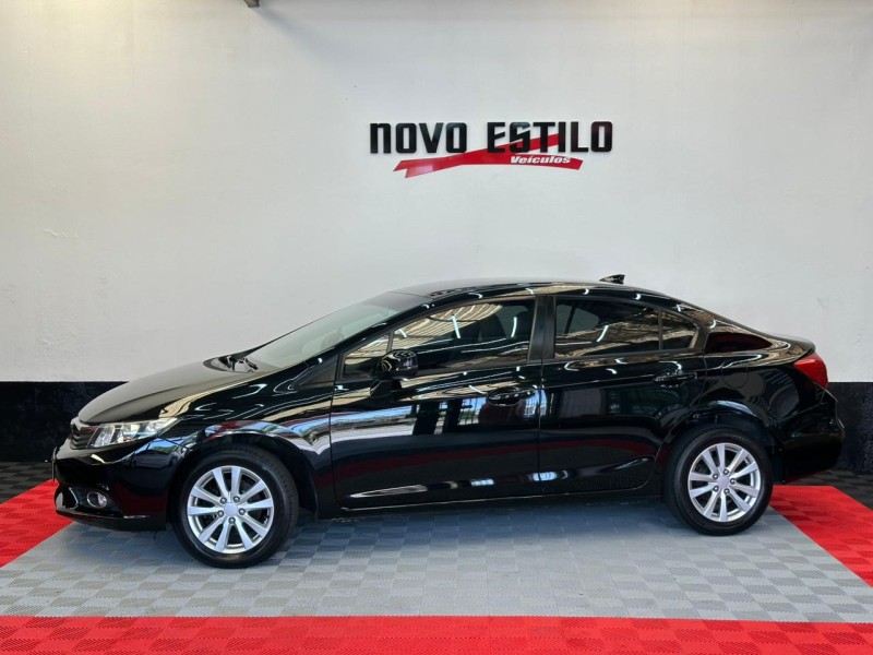 civic 1.8 lxs 16v flex 4p manual 2014 caxias do sul