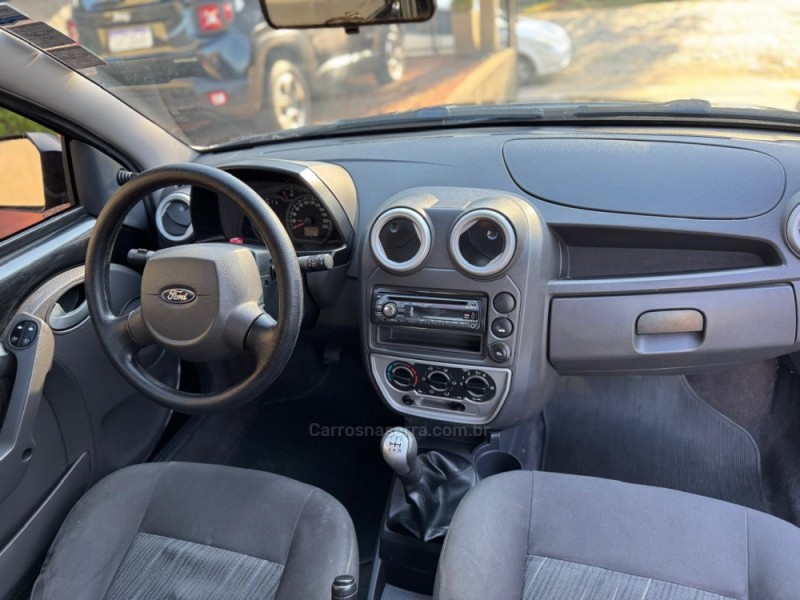 KA 1.0 MPI CLASS 8V FLEX 2P MANUAL - 2011 - MONTENEGRO