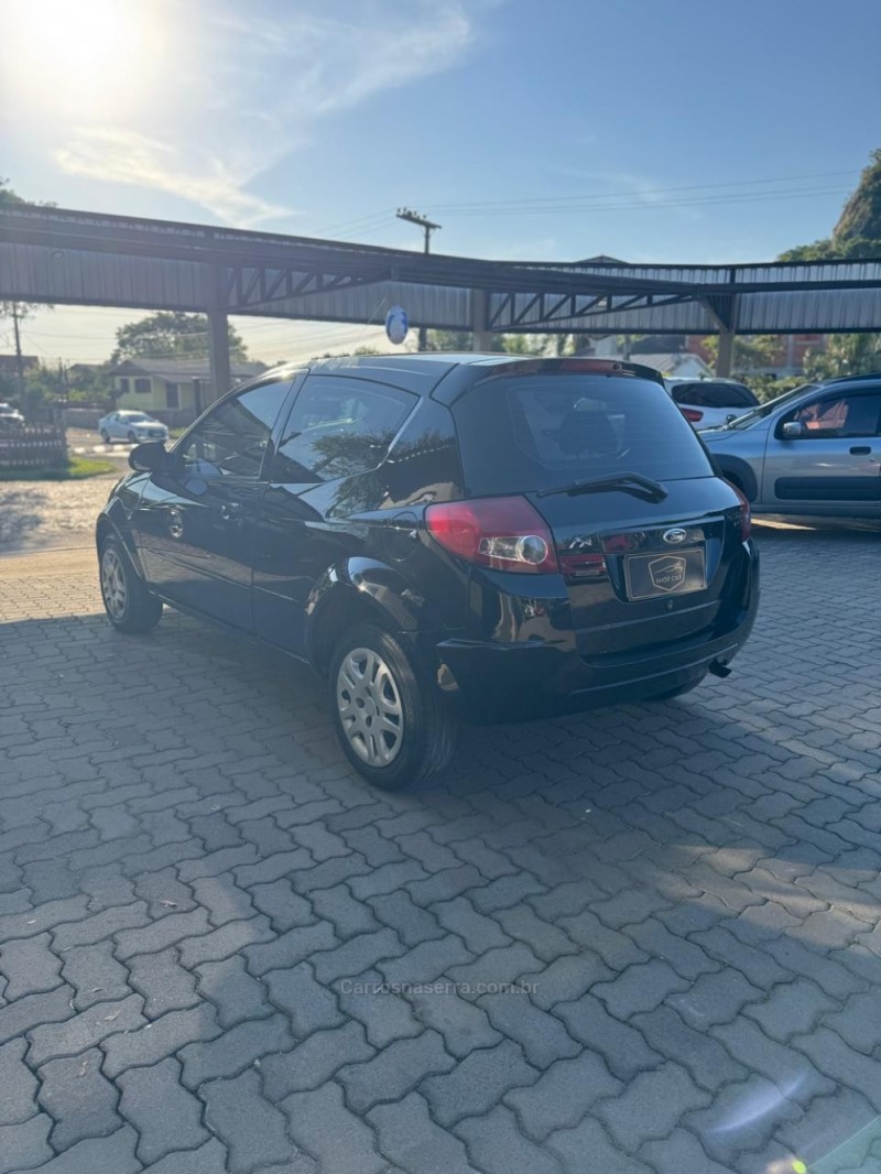 KA 1.0 MPI CLASS 8V FLEX 2P MANUAL - 2011 - MONTENEGRO