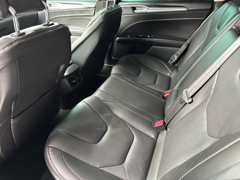 FUSION 2.0 TITANIUM GTDI ECOBOOST AWD AUTOMÁTICO - 2015 - CAMPO BOM