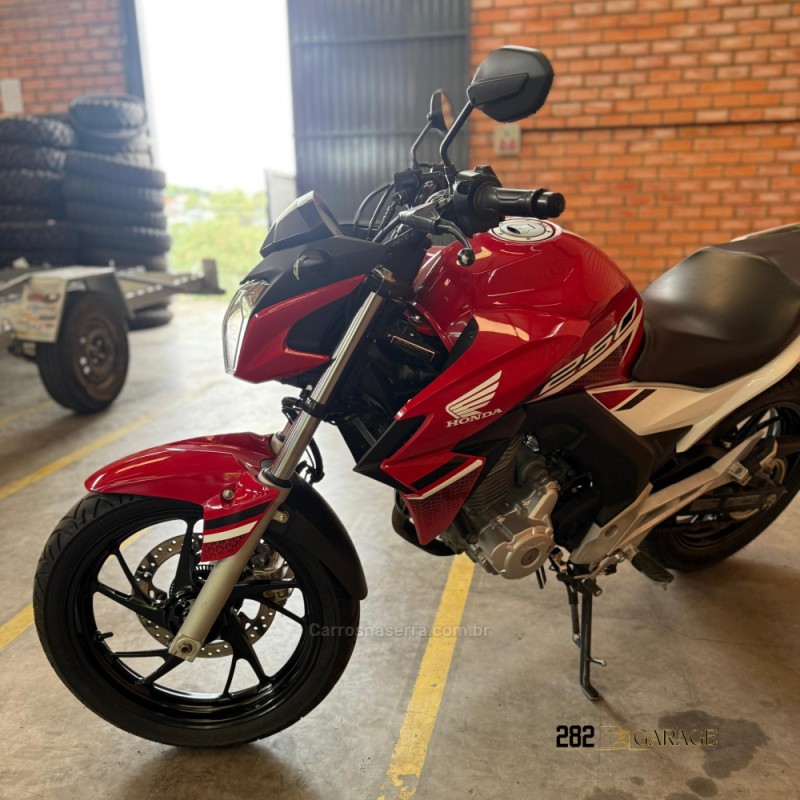 CB 250F TWISTER ABS - 2022 - FARROUPILHA