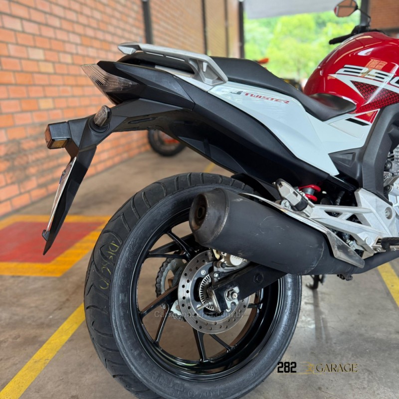 CB 250F TWISTER ABS - 2022 - FARROUPILHA