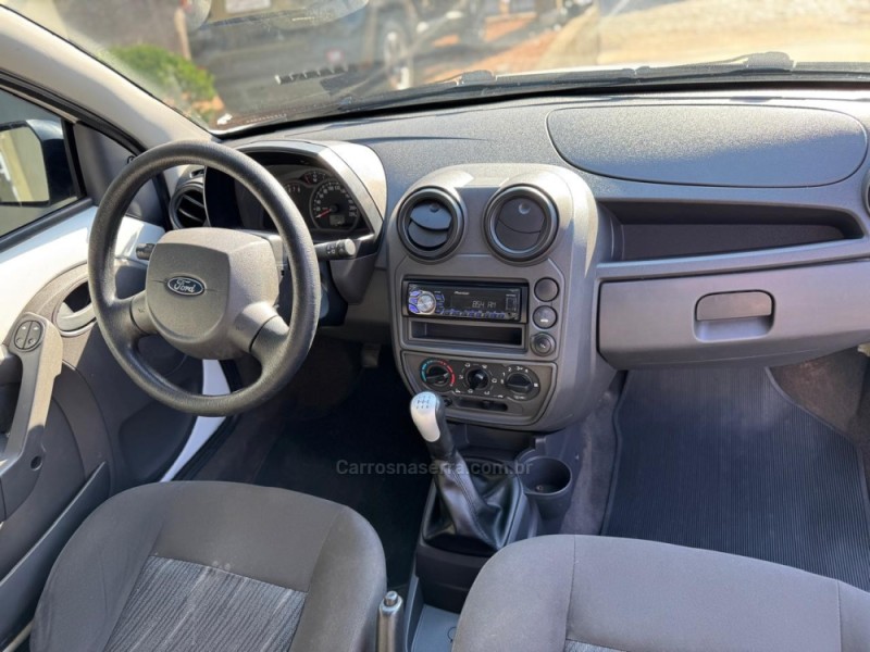 KA 1.0 MPI CLASS 8V FLEX 2P MANUAL - 2010 - MONTENEGRO