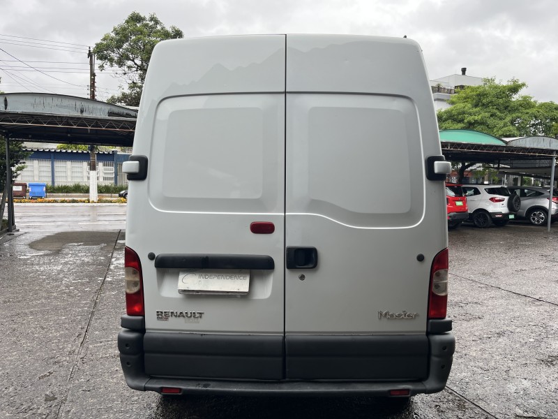 MASTER 2.5 TURBO DCI FURGÃO CURTO DIESEL 3P MANUAL - 2013 - GARIBALDI