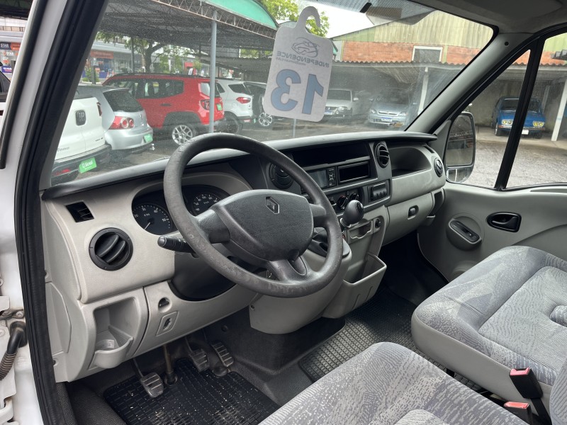 MASTER 2.5 TURBO DCI FURGÃO CURTO DIESEL 3P MANUAL - 2013 - GARIBALDI